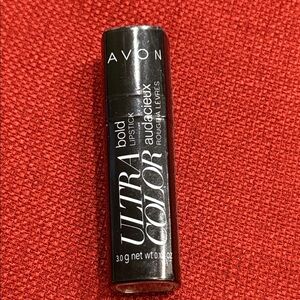 Avon Ultra Bold Lipstick in Black and Magenta. NWOT